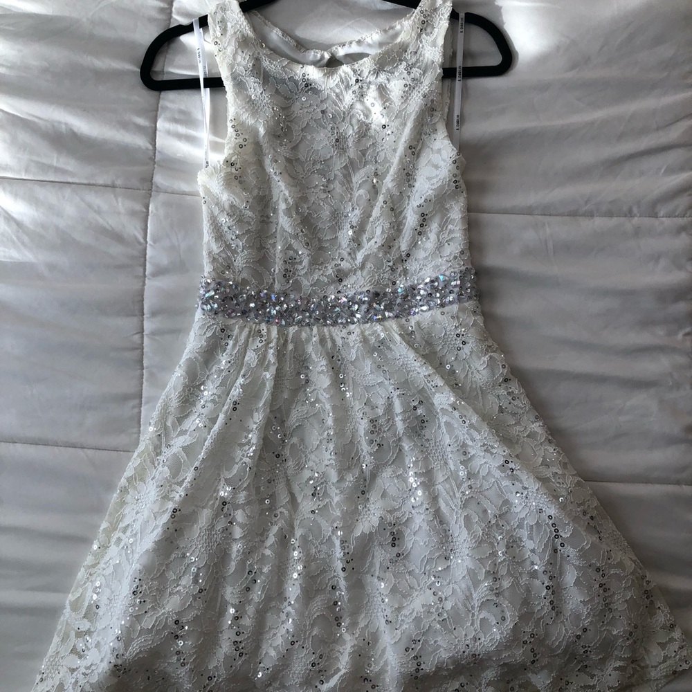 B. Darlin Lace Dress